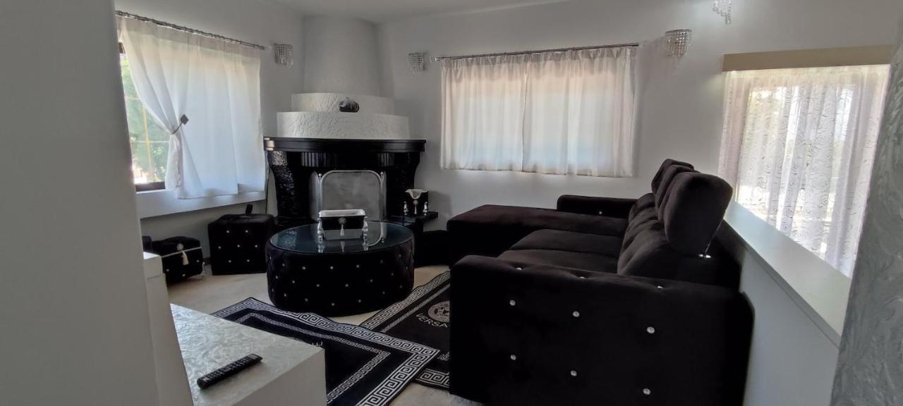 Ixian House Apartment Extérieur photo